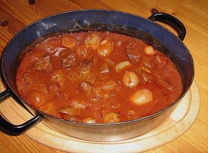 Sztifadó a görög gulasch