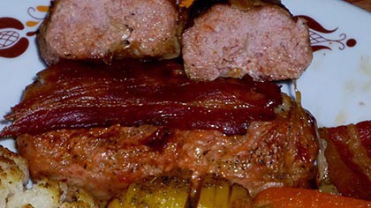 fasírt kelkáposztában baconnel