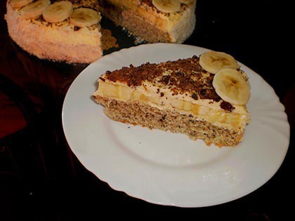 Banántorta szerecsendiós krémmel