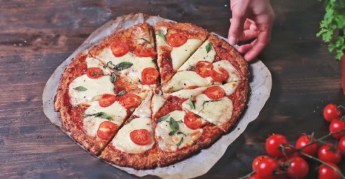 Pizza liszt nèlkül