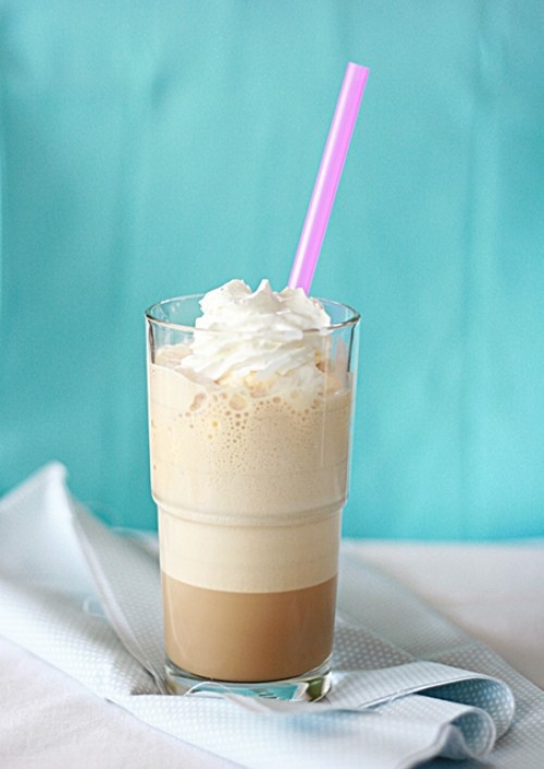 Frappé vaníliafagylattal