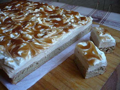 Karamell szelet