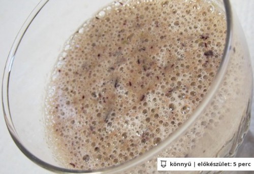 Áfonyás-banános smoothie