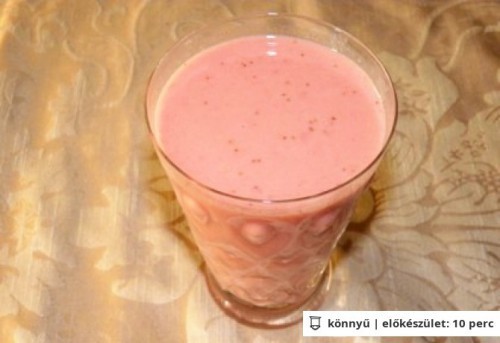 Eper lassi