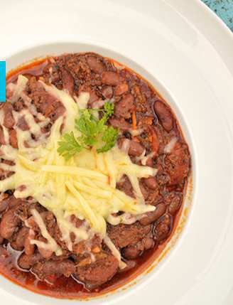 Chilis bab füstölt kolbásszal
