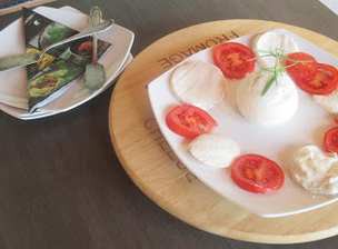" Mozzerella" golyó paleo