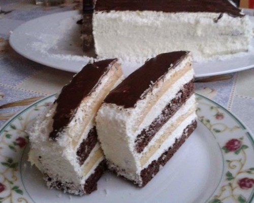 Lisztmentes kókuszos torta