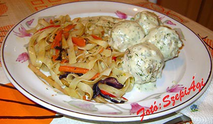 Kaporszószos húsgombóc