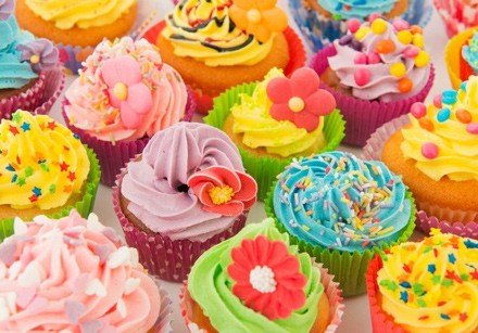 Pudingal töltött csokis muffin