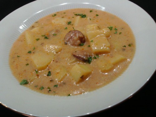 Magyaros burgonyaleves
