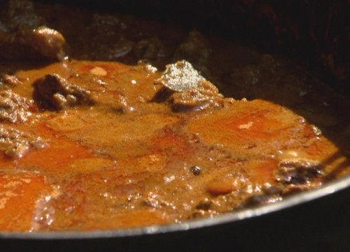 Vadas őzpörkölt