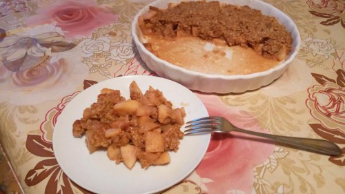Almás-körtés morzsasüti by Annamária Nagy