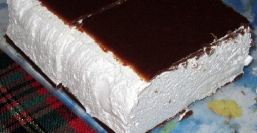 HÁZILAG KÉSZÍTETT MADÁRTEJ SZELET – ANNYIRA PUHA, HO