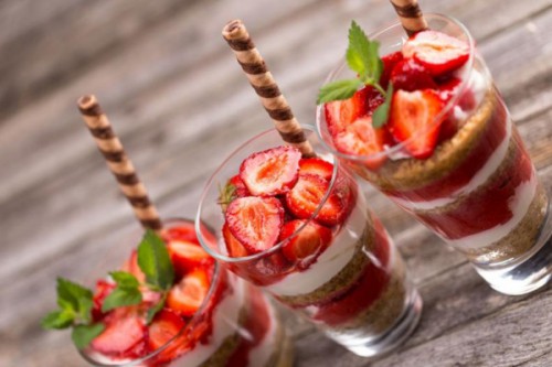 Epres tiramisu pohárban és a többi