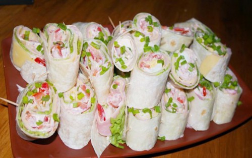 Töltött tortilla tekercs 15 perc alatt