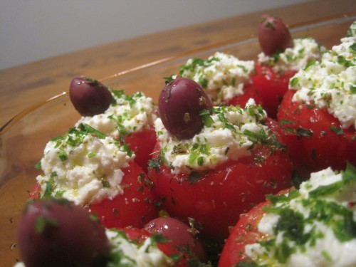 Paradicsom feta sajttal töltve