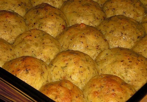 Sajtos burgonyalabda