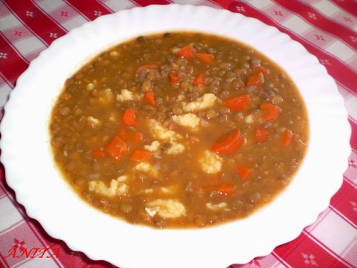 LENCSEGULYÁS