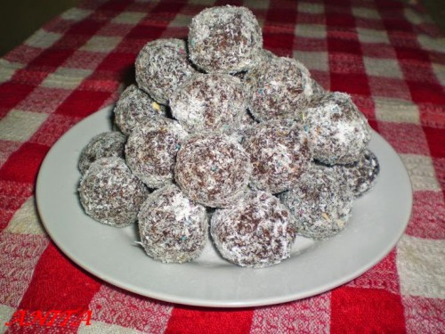 KOKUSZGOLYO