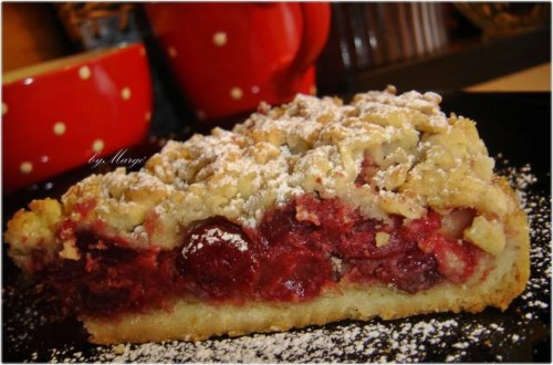 Reszelt meggyes pite