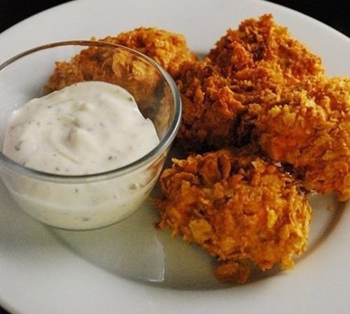 Csirke cornflakes bundában