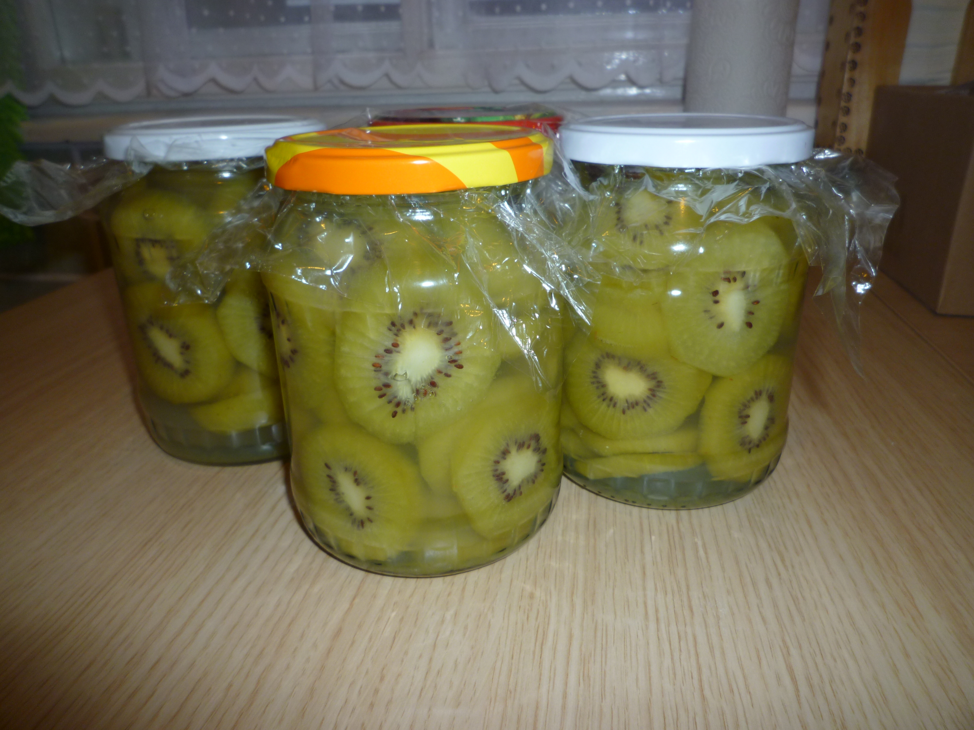 Kiwi befőtt