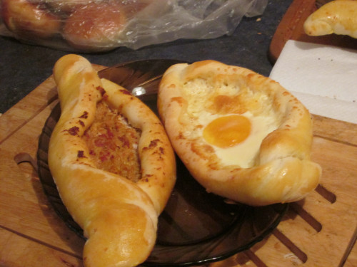 326. Khachapuri acharuli