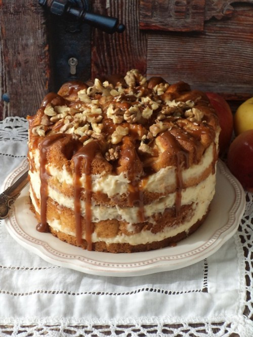Almás-krémes torta