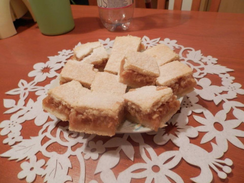 Almás pite