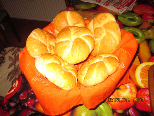 307. Császárzsemle