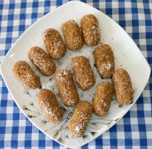 Burgonyás nudli lekvárral töltve
