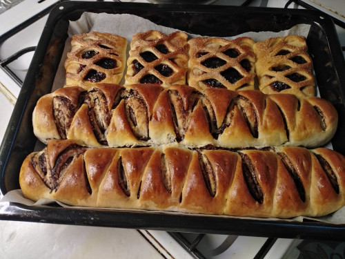 Gyors kelt tészta édesen vagy sósan