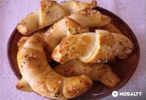 Békebeli sós kifli