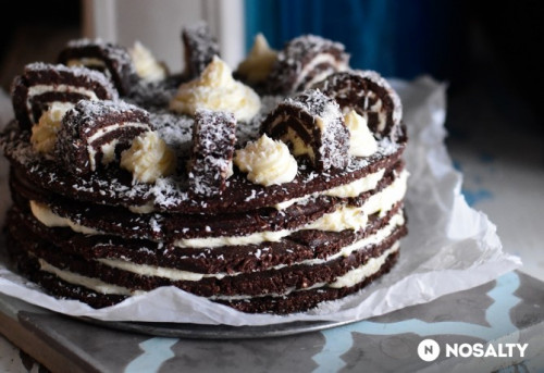 kókusztekercs torta