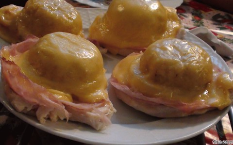 Tevepúpos, avagy ananászos hús