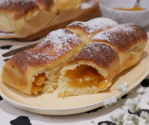 Lekváros bukta (Szabi a pék)