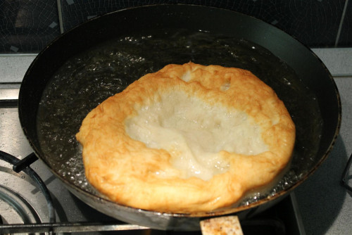Lángos recept – házi lángos készítése