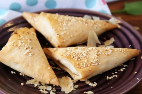 Spenótos,fetás sonkás SPANAKOPITA görög pite