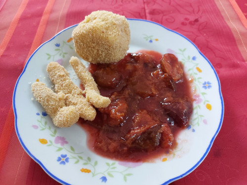 Zwetschgenknödeln mit Zwetschgensoße